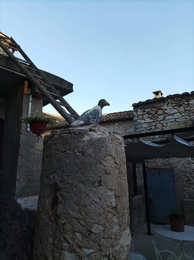 L Atelier De Raymond Aparthotel Verfeuil Bagian luar foto